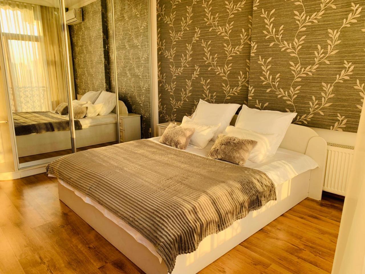 Arkadia Palace 2bd * 敖德萨