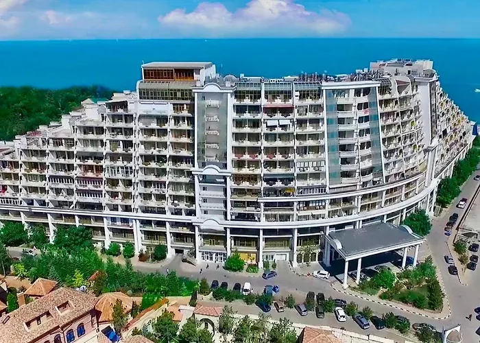 Arkadia Palace 2Bd Apartment