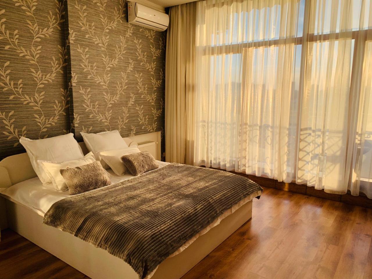 Arkadia Palace 2bd Odesa